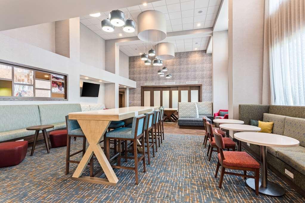 Hampton Inn & Suites Alachua I-75, Fl Restoran gambar